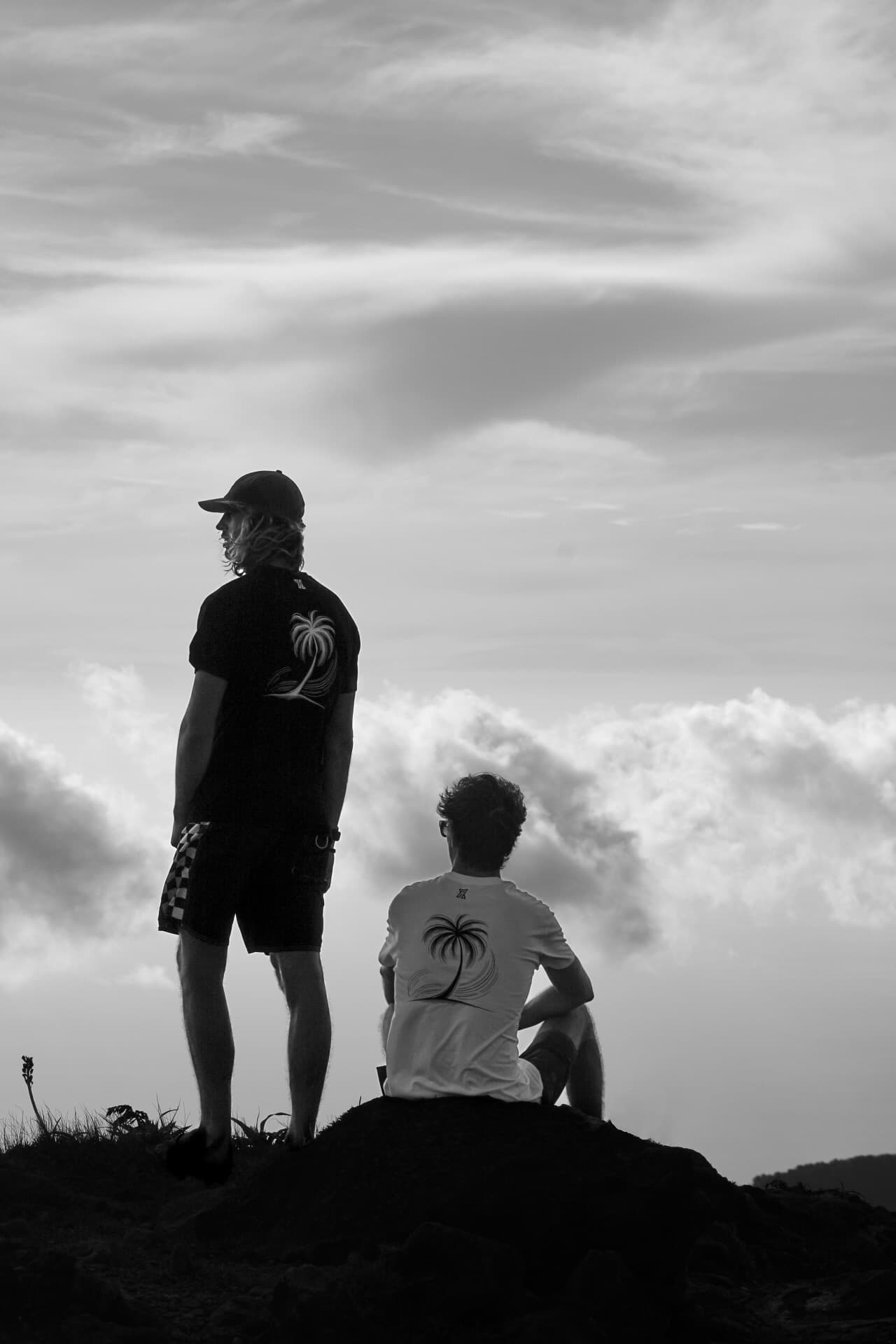 HX – silhouettes au sommet